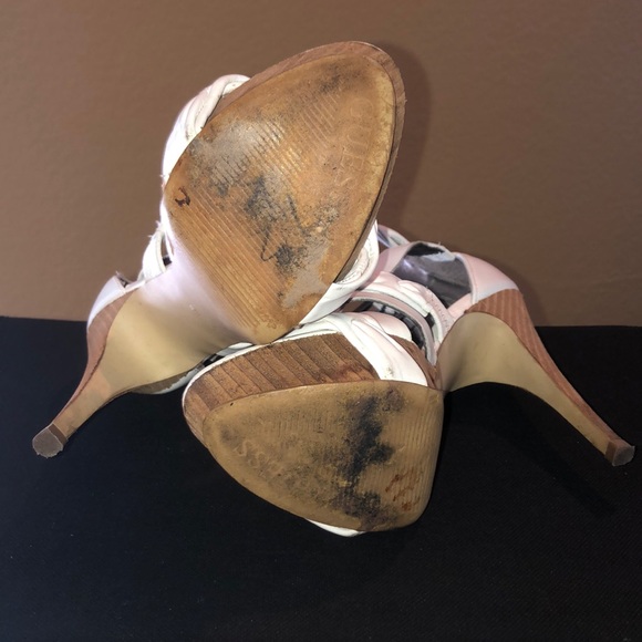 Guess High Heels - Picture 5 of 7